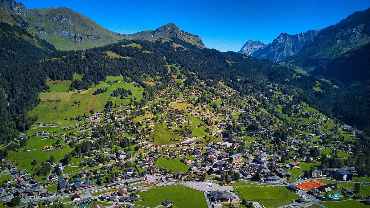 Les Diablerets, Switzerland. Photo: Daniel Reust, CC BY-SA 4.0